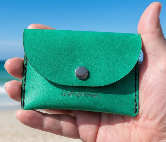 Alt Tag: Handmade leather card - cash wallet green leather coin wallet with press-stud flap, hand-dyed full-grain, holds 5 cards