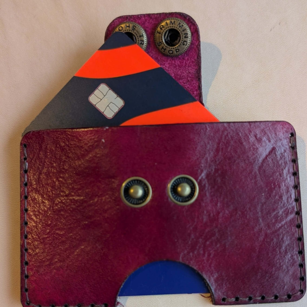 Handmade Small Secure Leather Card Holder - CraftyDrifters Cornwall