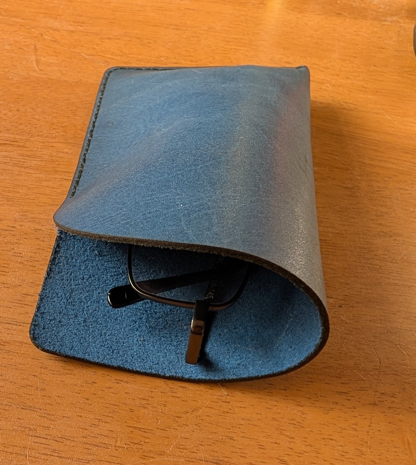 Glasses Sleeve in Metallic Blue Leather