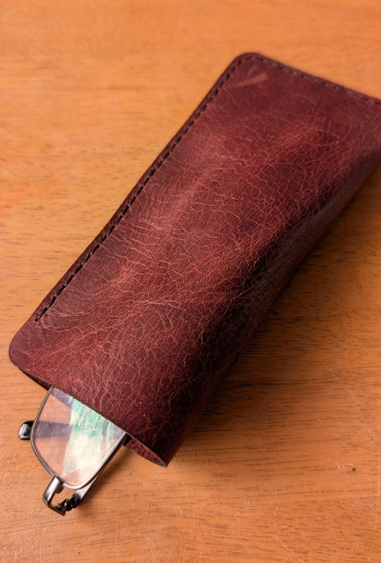Glasses Sleeve in Red Pull Up Leather